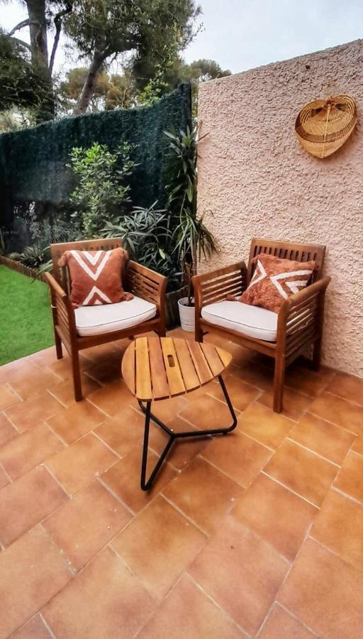 Studio Le Kokonati La Ciotat Luaran gambar